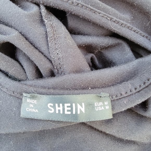 shein tassel bottom black tshirt dress with pockets size med. - Picture 4 of 4